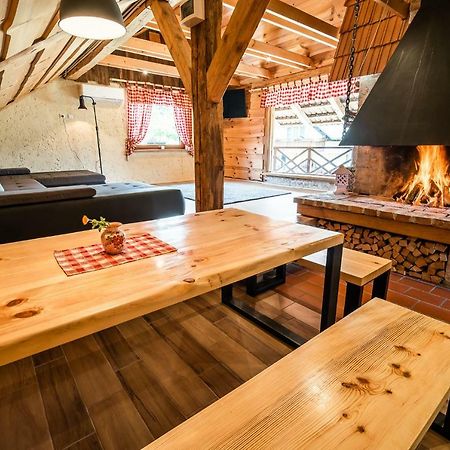 Apartment With Sauna Pr' Geci Dobova Buitenkant foto